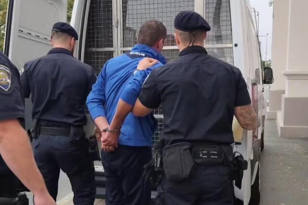 OVO JE ČOVEK KOJI JE UBIO SUPRUGU U SLATINI: Nesrećna žena neposredno pre zločina TRAŽILA POMOĆ POLICIJE (VIDEO)