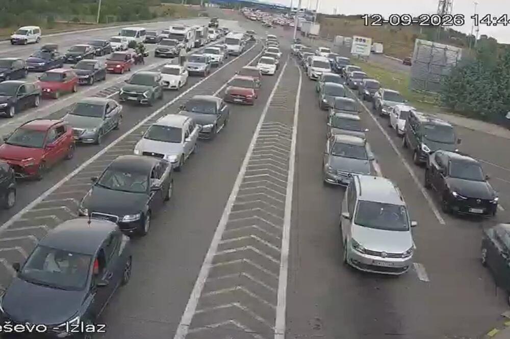 KOLAPŠČINA USRED SEPTEMBRA ZAPREPASTILA VOZAČE: Zbog 1 stvari pakao tek sledi, scene kao iz HOROR FILMA! (FOTO)