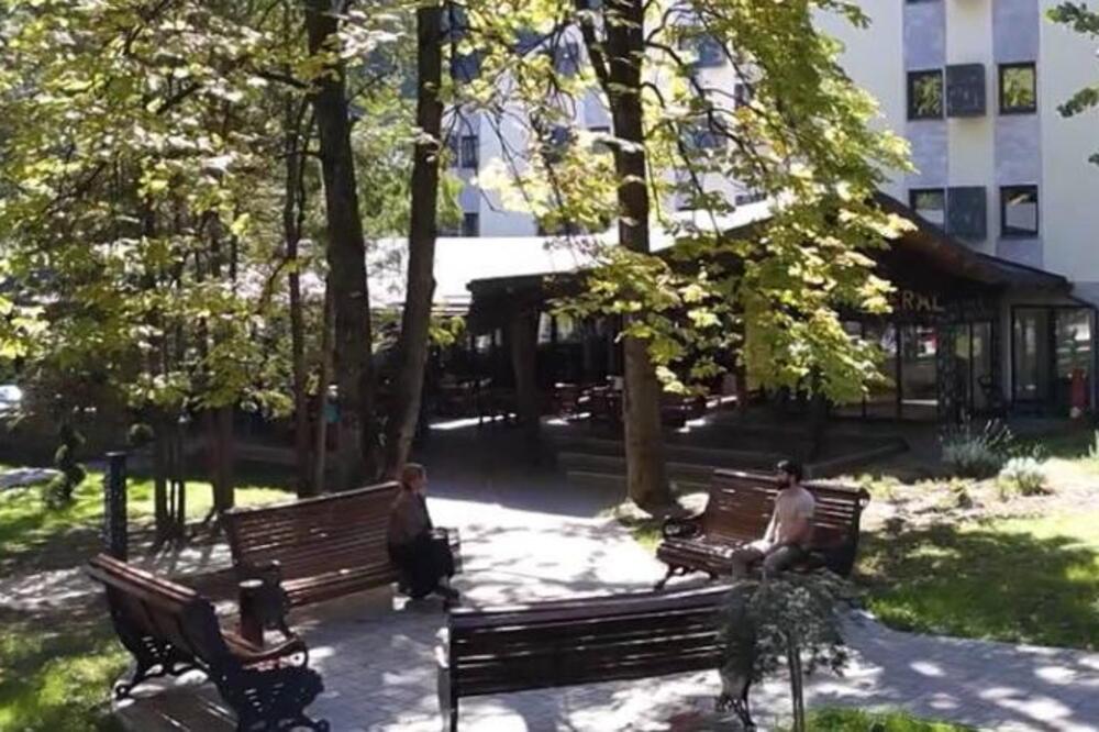 Ova naša banja je dar od Boga i raj za penzionere: Čuvena je po lekovitoj vodi i daleko je od gradske buke
