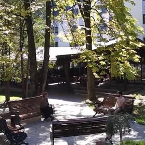 Ova naša banja je dar od Boga i raj za penzionere: Čuvena je po lekovitoj vodi i daleko je od gradske buke