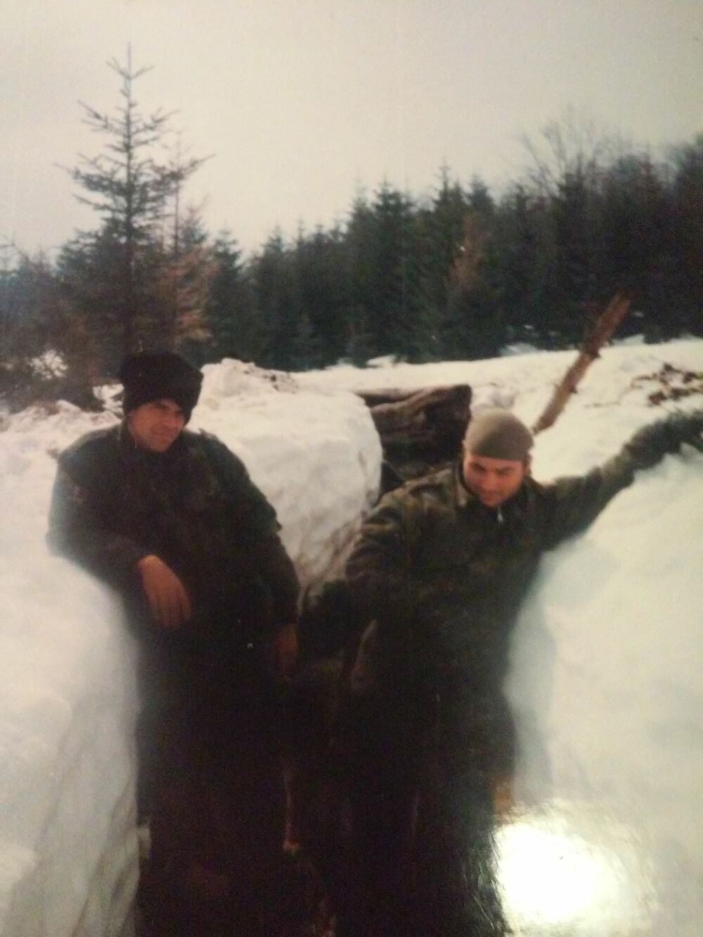 Miroslav Maljah Pezos, Košare