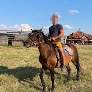 PUCAO PRIJATELJU U GLAVU DOK JE SPAVAO U SVOM KREVETU! Ovo je osumnjičeni za svirepo ubistvo kod Ivanjice (FOTO)