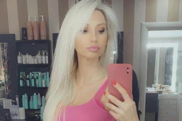 KO SU BIVŠI MUŽEVI JELENE JOVIČIĆ? Jedan vlasnik agencije, a drugog ovako ostavila, otkrila u kakvim su odnosima
