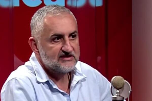 Napadnut dr Dejan Ognjenović: Polomljen mu je vratni pršljen!