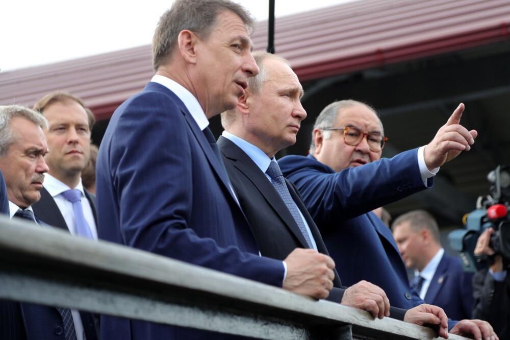 EVO KO JE ČOVEK KOJI JE PODELIO EVROPU! Zbog bogataša buknuo DIPLOMATSKI RAT, a evo koliko je ZAISTA "TEŽAK"