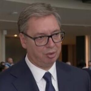 Predsednik Vučić se upravo oglasio iz Njujorka o 6.000 dinara pomoći: Ko dobija 12.000, a ko čak 18.000?
