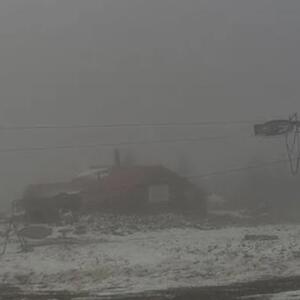 (Video) Mećava u Srbiji: Put kao da je nestao, ljudi moraju da voze na slepo!