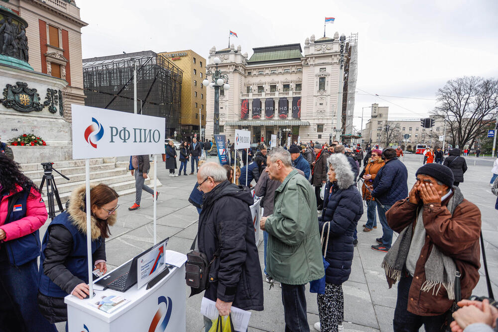Penzioneri i ovo dobijaju u paketu državne pomoći: Na račune stiže više novca od ovog datuma