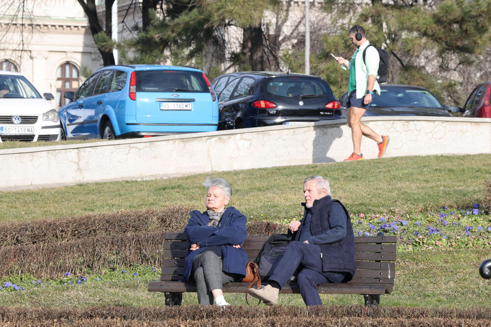 Odlična vest za penzionere: I ova penzija je veća za 33 evra