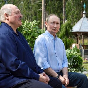 "ZNATE ŠTA KAŽU O MENI?" Sa Putinom se prepire oko toga ko zaslužuje TITULU NAJVEĆEG DIKTATORA, a vlada od 1994.