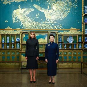 Peng Lijuen i Melanija Tramp posetile Nacionalni muzej azijske umetnosti