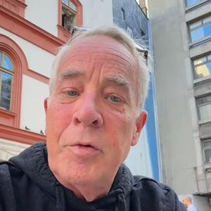 "BEZ UVREDE, ALI..." Amerikanac došao u Srbiju, pa ŠOKIRAO I NAŠE I HRVATE! Komšije zbog jednog na APARATIMA!