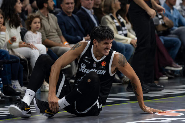 Neviđeni maler Dereka Vilisa: Partizan saopštio koliko će odsustvovati Amerikanac