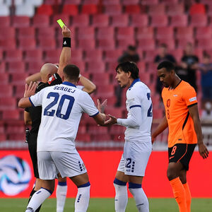 Taman smo krenuli kako treba i onda... Penal skresao krila Orlovima: Ovako je došla Holandija do vođstva (VIDEO)