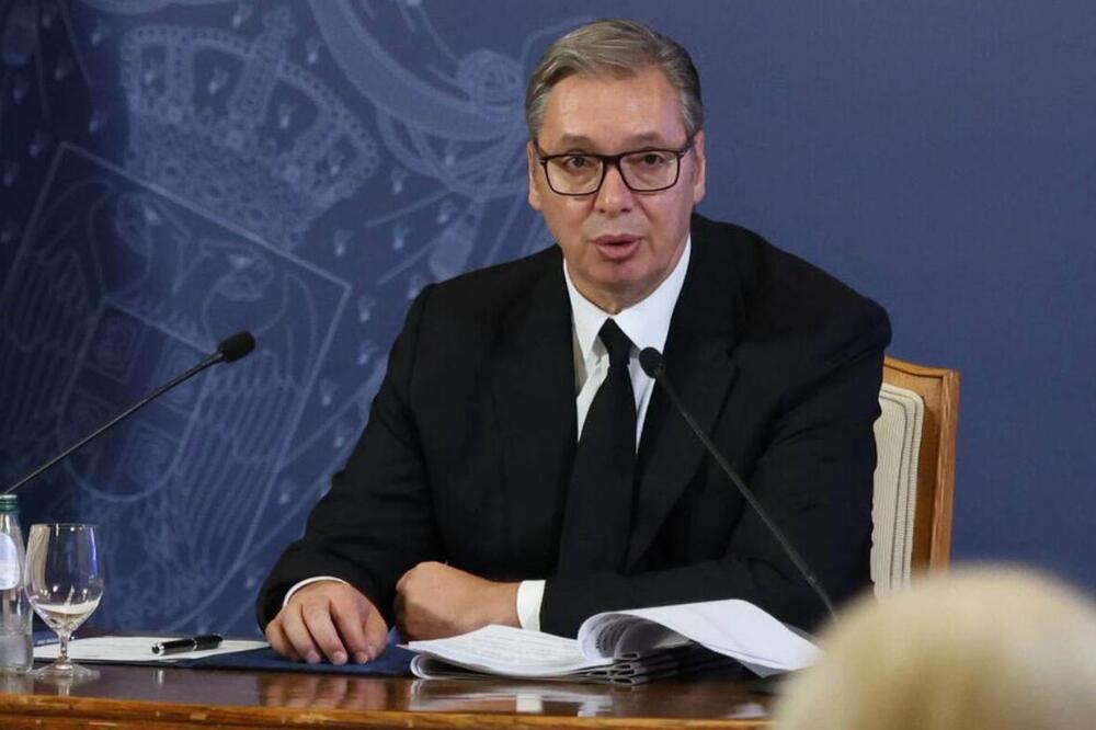 Vučić podneo ostavku, počinje odbrojavanje do izbora: Srbija bira novog predsednika, a evo šta kaže zakon