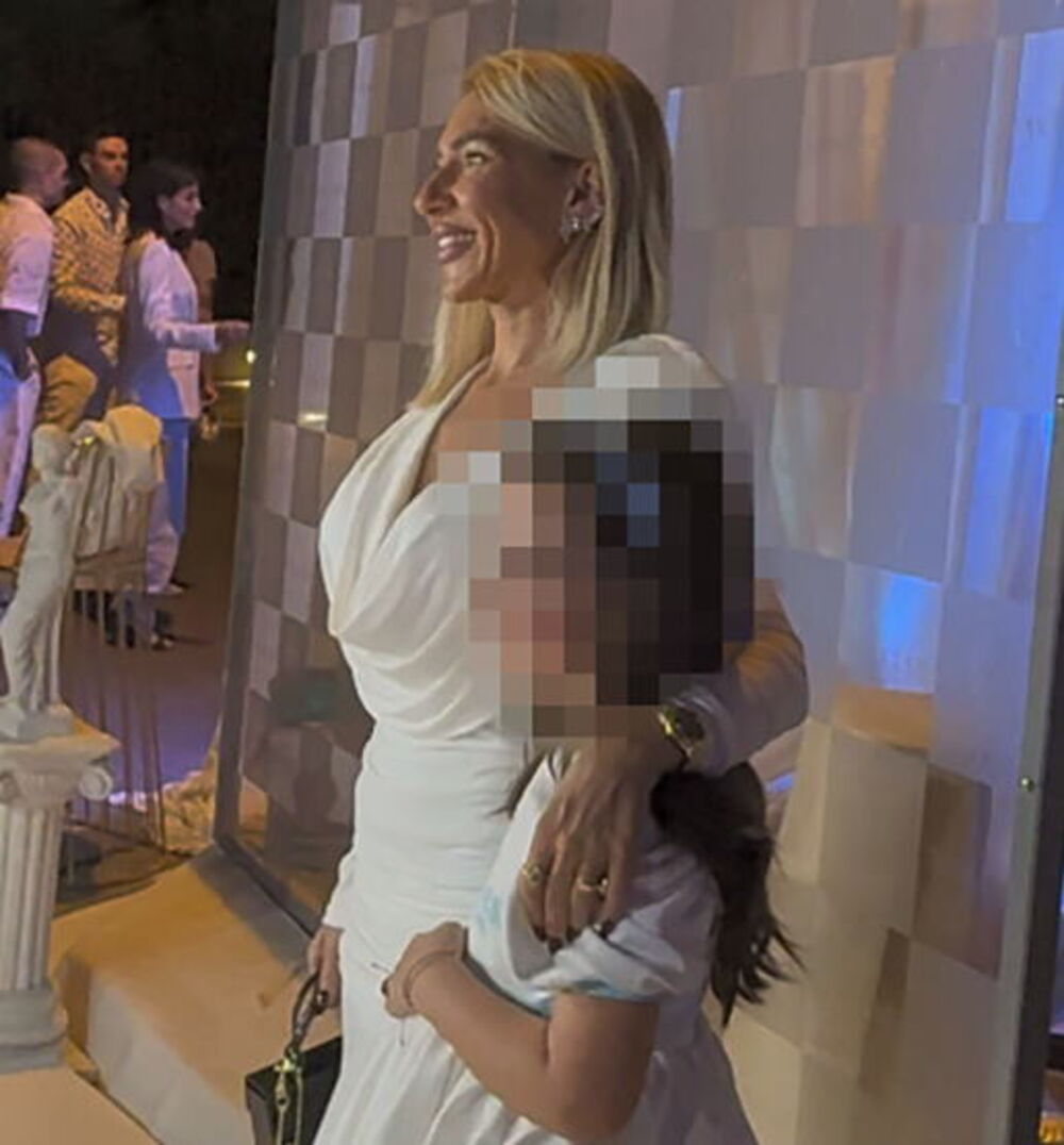 Adam Adaktar, Jovana Jeremić