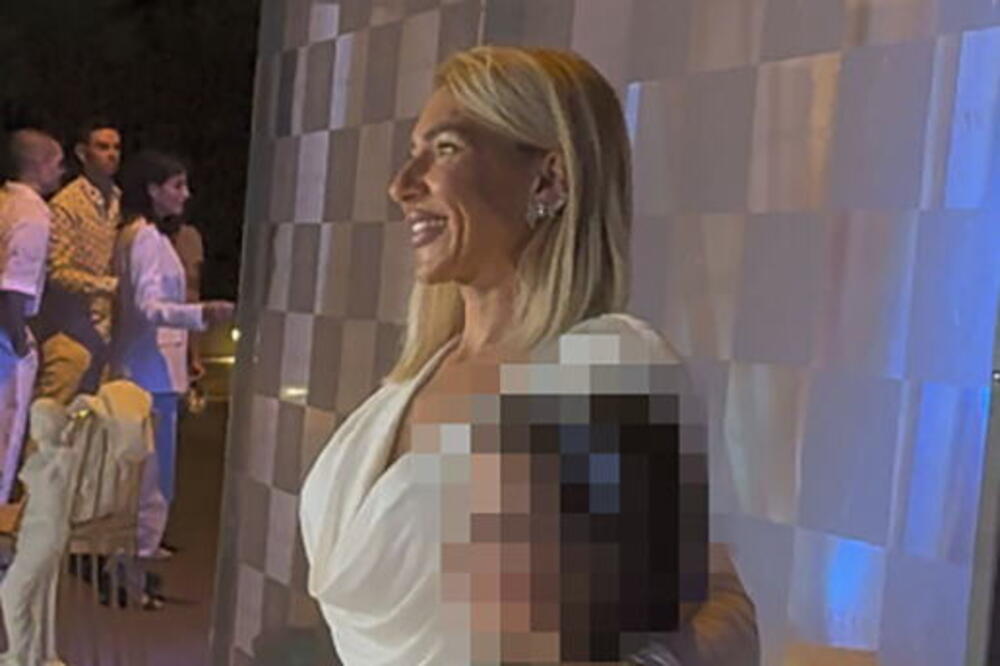 "IZDRŽALA SAM 2 GODINE": Jovana Jeremić otkrila šta joj stoji u UGOVORU SA MITROVIĆEM! Željko je molio da...