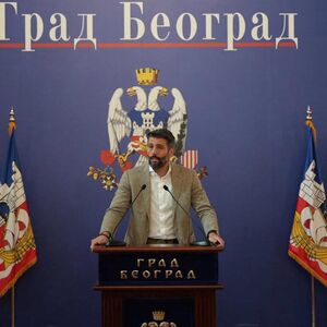 "Dolazi do napada na mene i ja krećem da se branim": Šapić se obratio povodom sinoćnjeg incidenta
