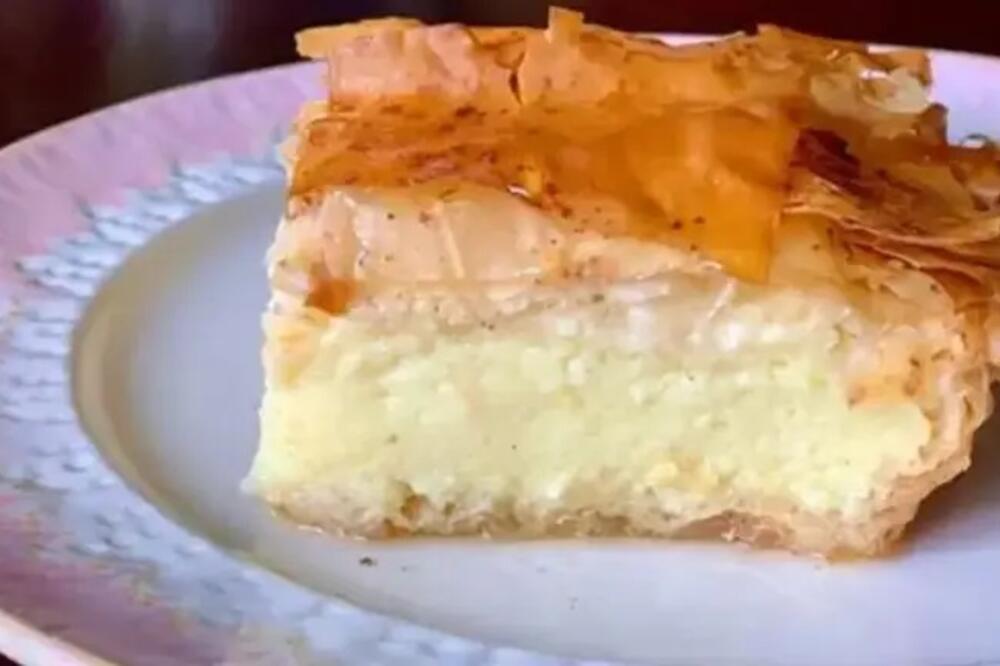 Recept za brzu, grčku krempitu od gotovih kora! Spolja hrskava, unutra puna krema, gotova za 20 minuta