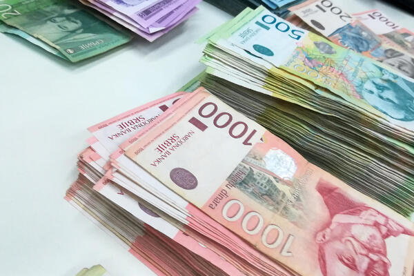 Danas kreće isplata: Ovi građani Srbije dobijaju 25.000 dinara