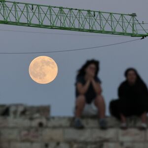 Veliko otkriće na udaljenoj strani Meseca: Neobična struktura pronašena na čak 9 kilometara ispod površine