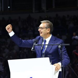 "DA IH POBEDIMO UBEDLJIVIJE NEGO IKADA" Vučić se obratio u Areni "NEĆU DA BUDEM PREMIJER U VLADI TRULIH KOMPROMISA"