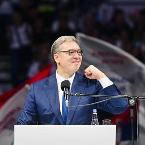 "SVEŠĆEMO BROJ MINISTARA NA 12" Vučić u Areni najavio velike promene u Nemanjinoj!