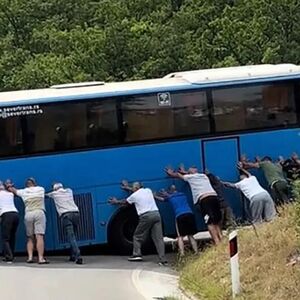 LJUDI, ŠTA TO RADITE?! Srbi plaču od smeha zbog ovog snimka, PA DA LI JE MOGUĆE, ŠTA POKUŠAVAJU?! VIDEO