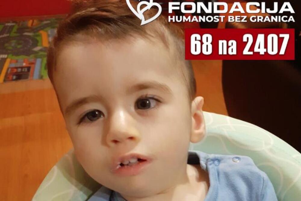 Viktor ima epilepsiju, ne sedi i ne govori: Naša pomoć za lečenje je potrebna, udružimo se svi i pomozimo mu (FOTO)