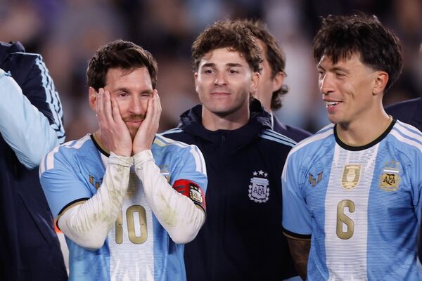 Mesi na oproštaju od Argentine dobio i žuti i crveni karton (VIDEO)