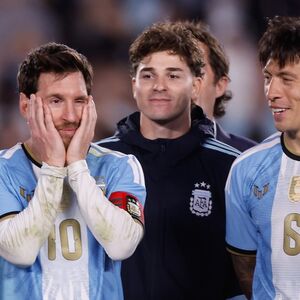 Mesi na oproštaju od Argentine dobio i žuti i crveni karton (VIDEO)