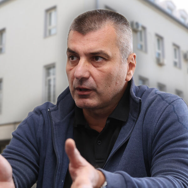 ŠTA SE DEŠAVA SA DECOM U SRBIJI? Situacija je ALARMANTNA! Direktor "Laze" otkrio plan koji bi mogao da PROMENI SVE