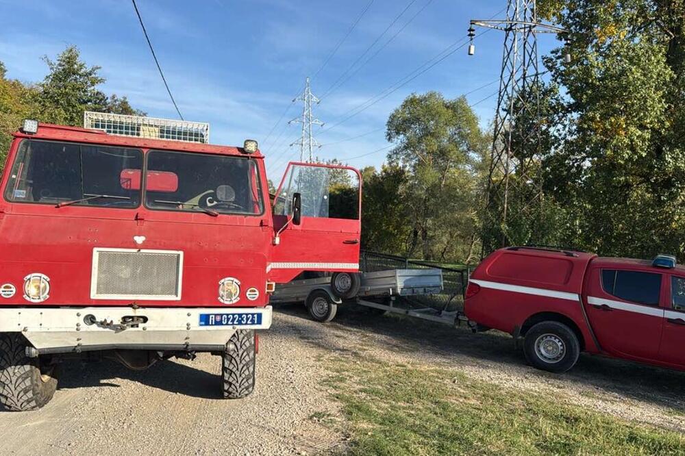 Požar u Maloj Ivanči umalo se pretvorio u tragediju: Zapalila travu, pa jedva izvukla živu glavu