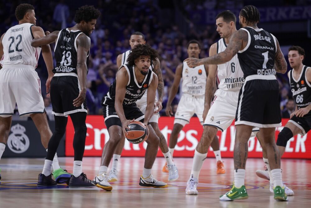 Itan Tompson, Karlik Džons, Kevarijus Hejs, KK Real Madrid, KK Partizan