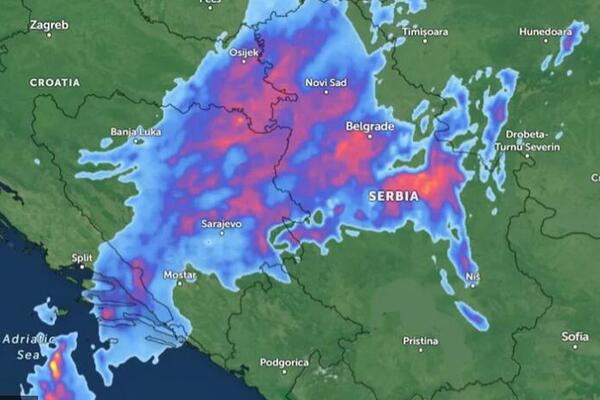U ovom delu Srbije je potop, palo više od 20 litara kiše: Prete pljuskovi sa grmljavinom - evo i gde tačno