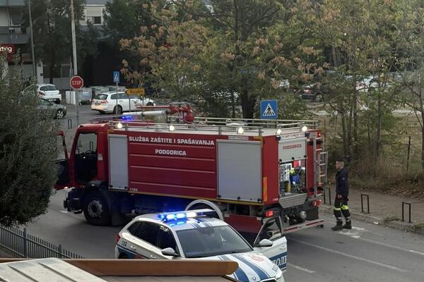 Mladić nađen u lokvi krvi ispred zgrade! Komšije probudile rotacija i policija, opsadno stanje, evo i gde (FOTO)