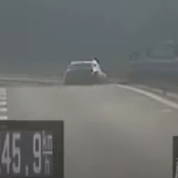 Divljanje! Bahati vozač vozio 245 kilometara na čas na putu Laјkovac - Valjevo