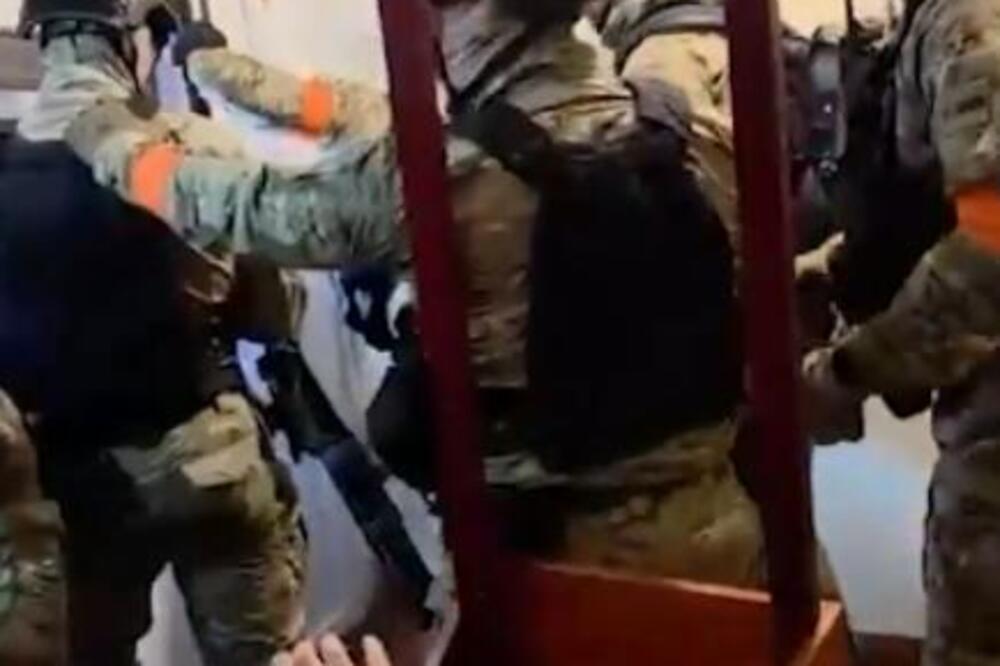Specijalaci ih pohapsili na spavanju: Palo 7 begunaca iz zloglasnog klana zbog likvidacije Stokovića i Bakića
