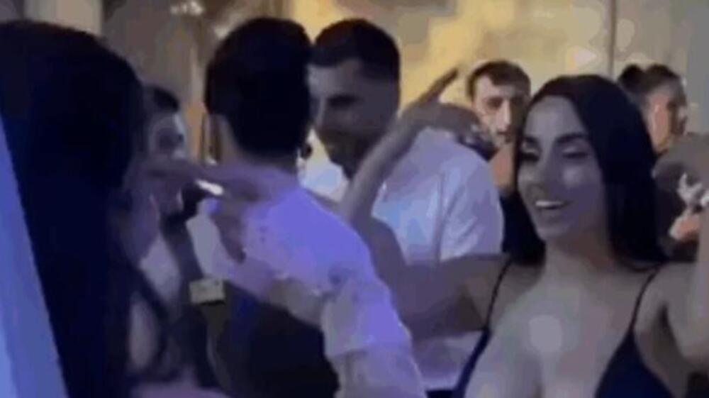 CELA SRBIJA BRUJI O SNIMKU SA OVE SVADBE: Svi gledaju u OVU ŽENU I ZUMIRAJU, kažu da je ovo NEPOŠTOVANJE MLADENACA