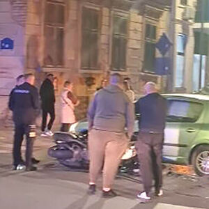 Teška nesreća u Vršcu: Automobil pokosio dečaka na mopedu, odmah prebačen u bolnicu! (VIDEO)