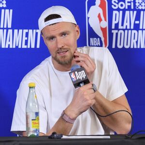 "NEMAM SIDU, NI HIV": Porzingis je posle svih laži morao da stavi tačku, ovo još nije viđeno! (FOTO)