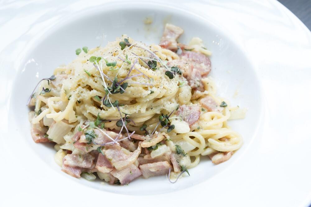 Originalni recept za originalnu karbonaru: Kremasta, ali bez pavlake, kao u restoranu!