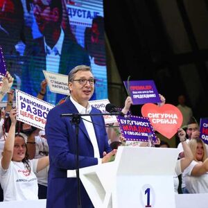 VUČIĆ NAJAVIO VELIKA ULAGANJA U LAZAREVCU: "25 miliona evra za SPECIJALNU BOLNICU i DOM ZDRAVLJA"