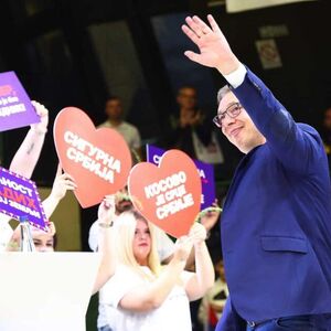 Vučić u Lazarevcu najavio veće penzije: "Značajno će da rastu"
