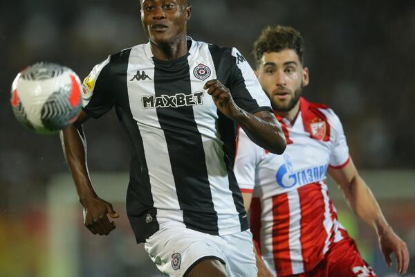 ISKLJUČEN IZ TIMA, PRETERAO SVAKU MERU! Evo kog saigrača je napao na treningu Demba Sek