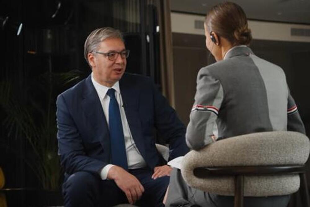 Aleksandar Vučić razgovarao sa čuvenom ruskom novinarkom Ksenijom Sobčak: Ko će biti "srpski Medvedev"?