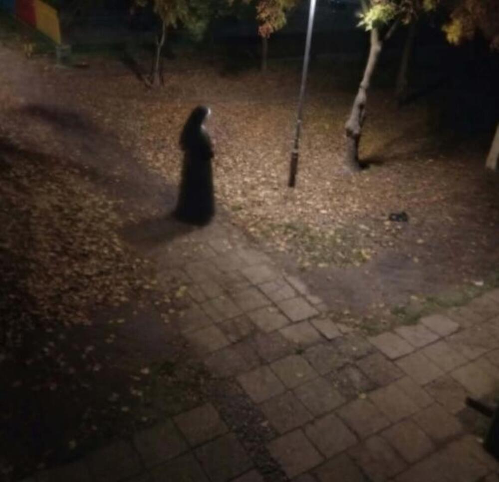 ČASNE SESTRE PONOVO HARAJU SRBIJOM! Seju strah i paniku širom zemlje, evo gde su sada viđeni ljudi u ODORAMA (FOTO)