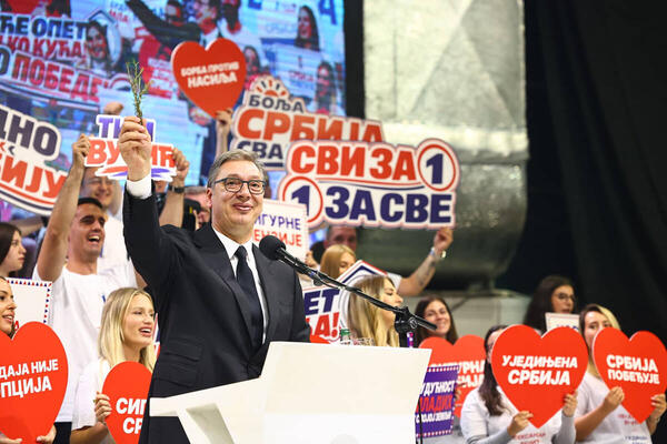 Besplatni zubari, mamografi, obnova bolnica: Vučić u Hali sportova saopštio važne vesti: "To su ogromne promene"