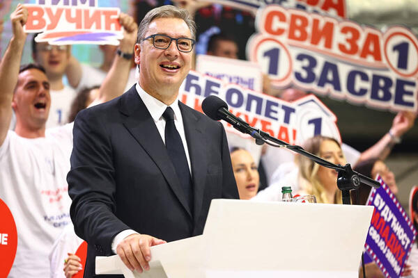 "Ovo su najvažnije tačke mog programa" Vučić se obratio na skupu u Hali sportova na Novom Beogradu