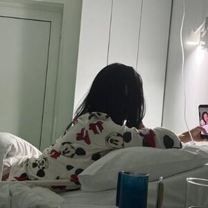 (FOTO) MAJI MARINKOVIĆ IZVADILI DEO TELA Operisana je, pojavili se detalji: Isplivala i FOTKA IZ BOLNIČKOG KREVETA!